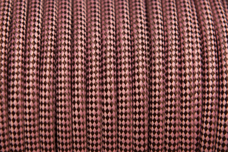Barna-rózsaszín pepita textilkábel